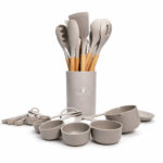 Juego De 12 Accesorios De Cocina Gris Claro De Madera Con Silicon